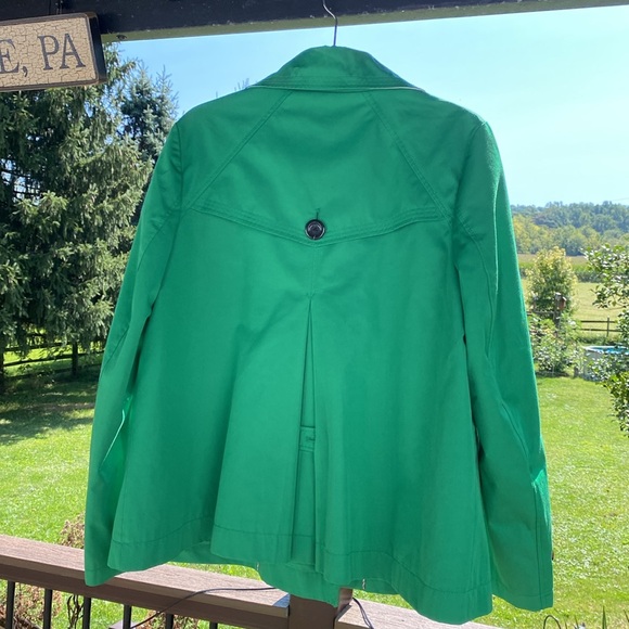 ☘️ Lands’ End fully lined swing rain jacket. Size M. 26” long, 20 in pit. Green - Picture 3 of 4
